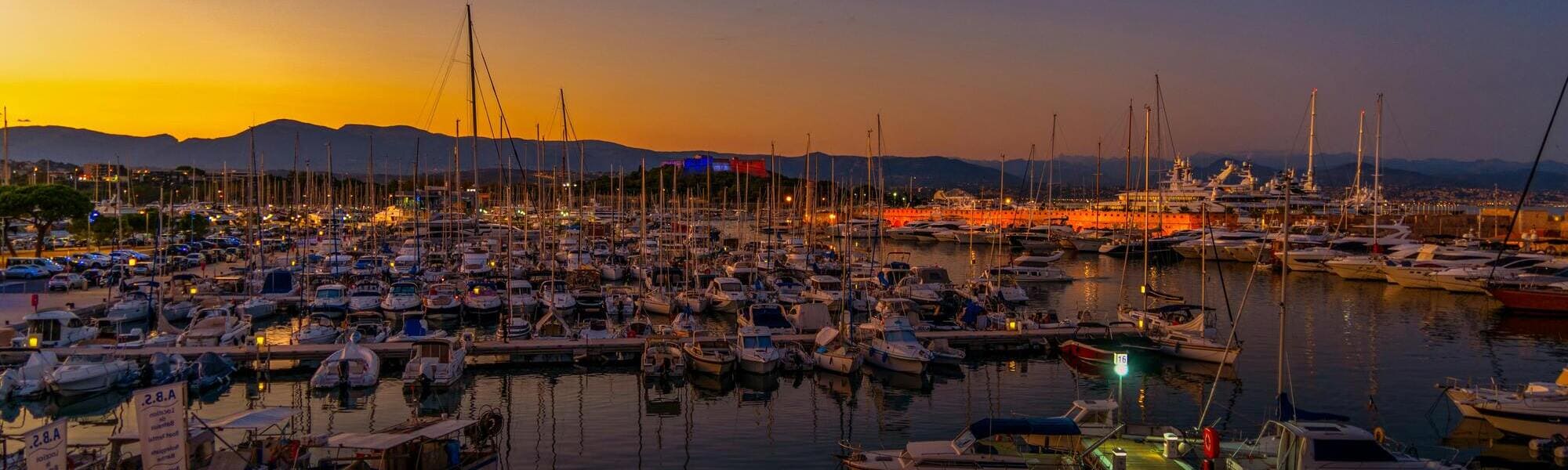 Réserver un taxi à Antibes