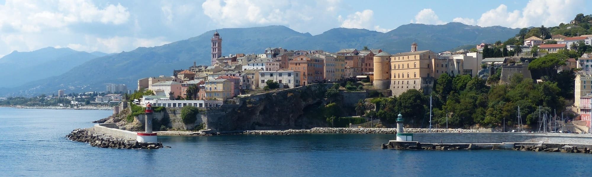 Réserver un taxi à Bastia
