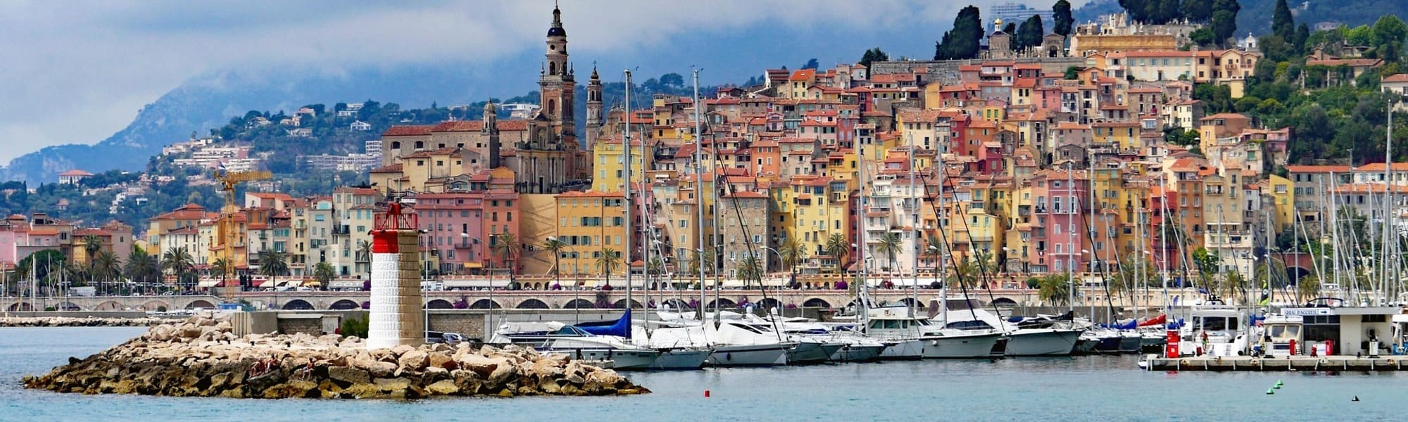 Réserver un taxi à Menton